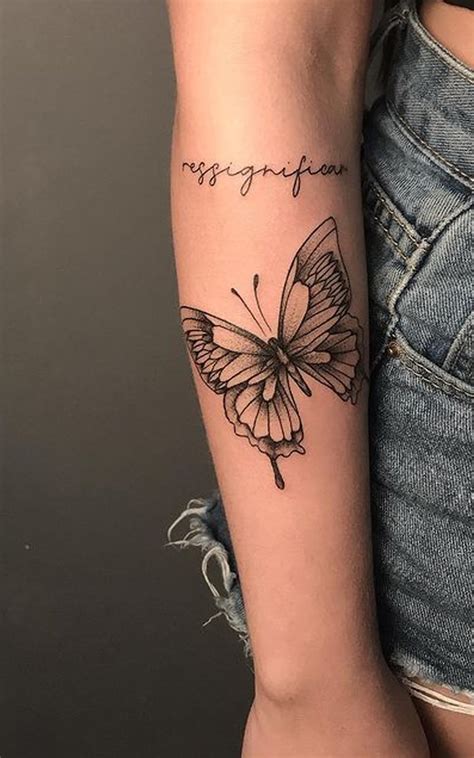 tatouage papillon homme|Quelle est la signification du papillon en tatouage